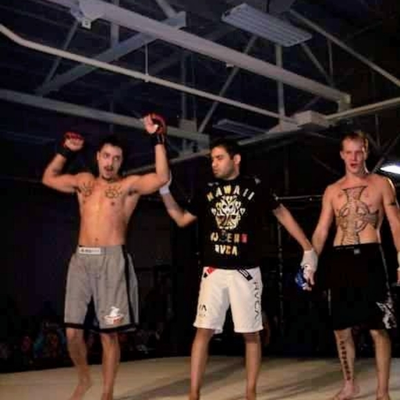 Meet your Posher, Mark - Picture 7 of 12